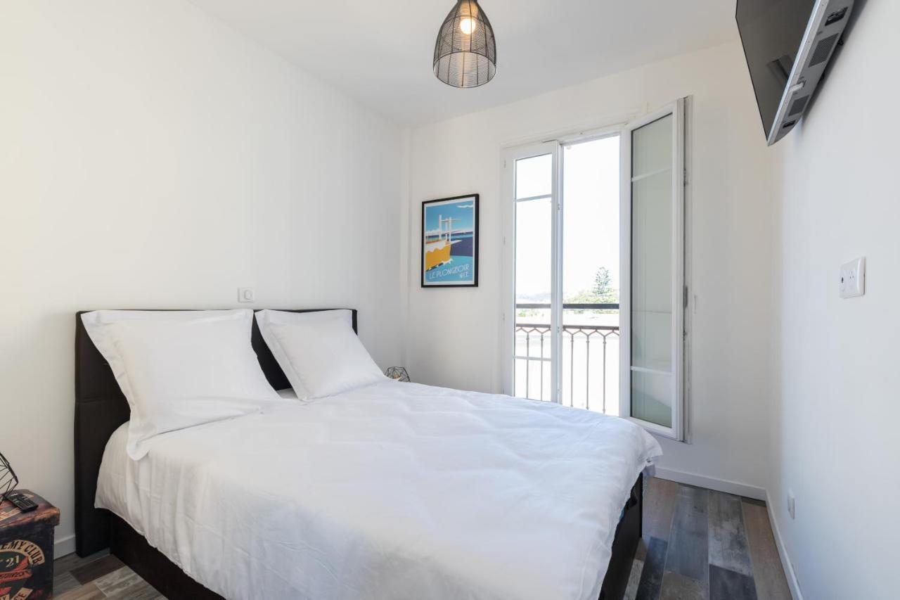 Squared Head-Apartment With Terrace In Niza Exterior foto